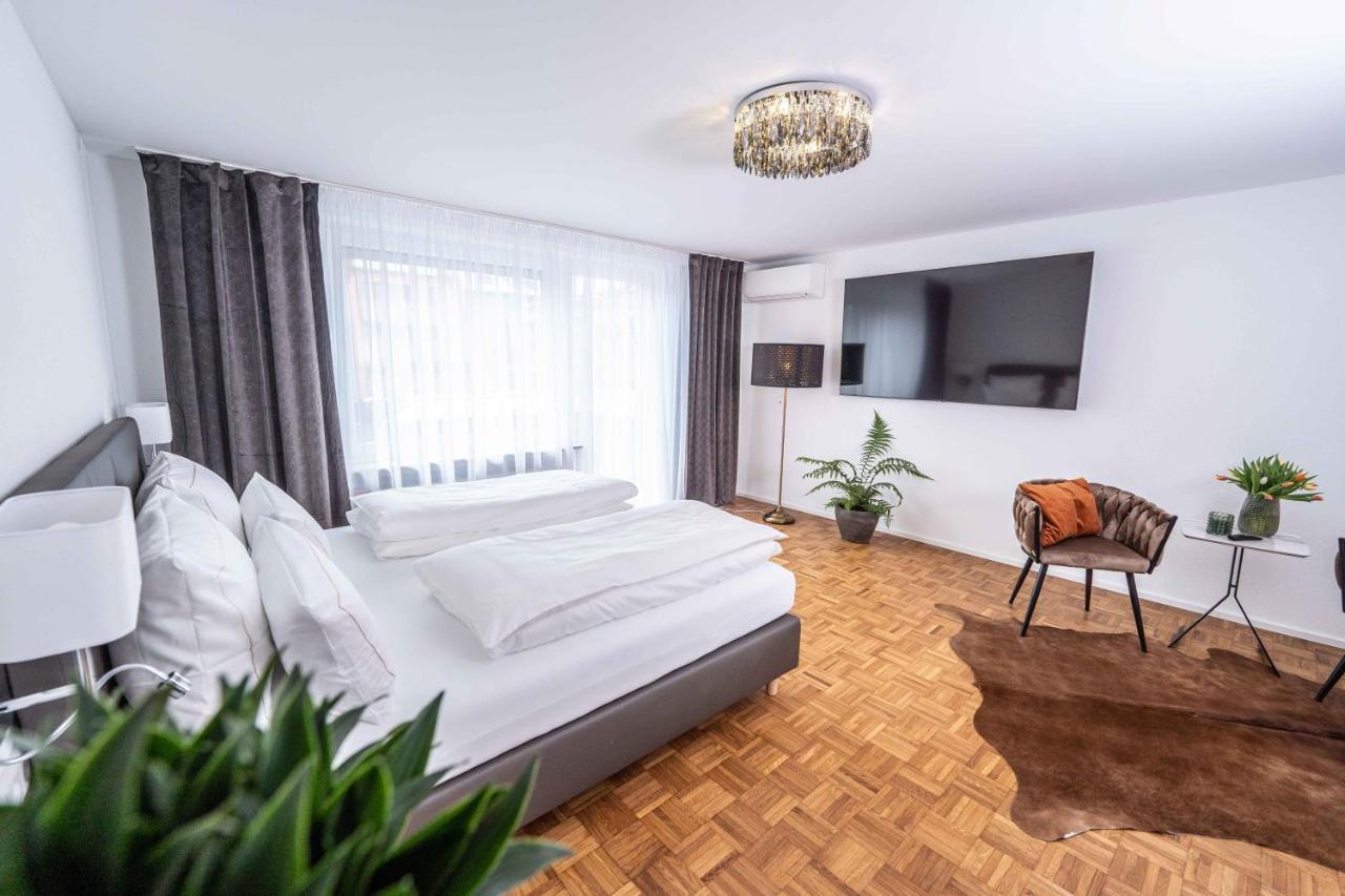 City Wohnung Fn L 5 Klimatisiert Mit Balkon Und Kueche Фридрихсхафен Экстерьер фото